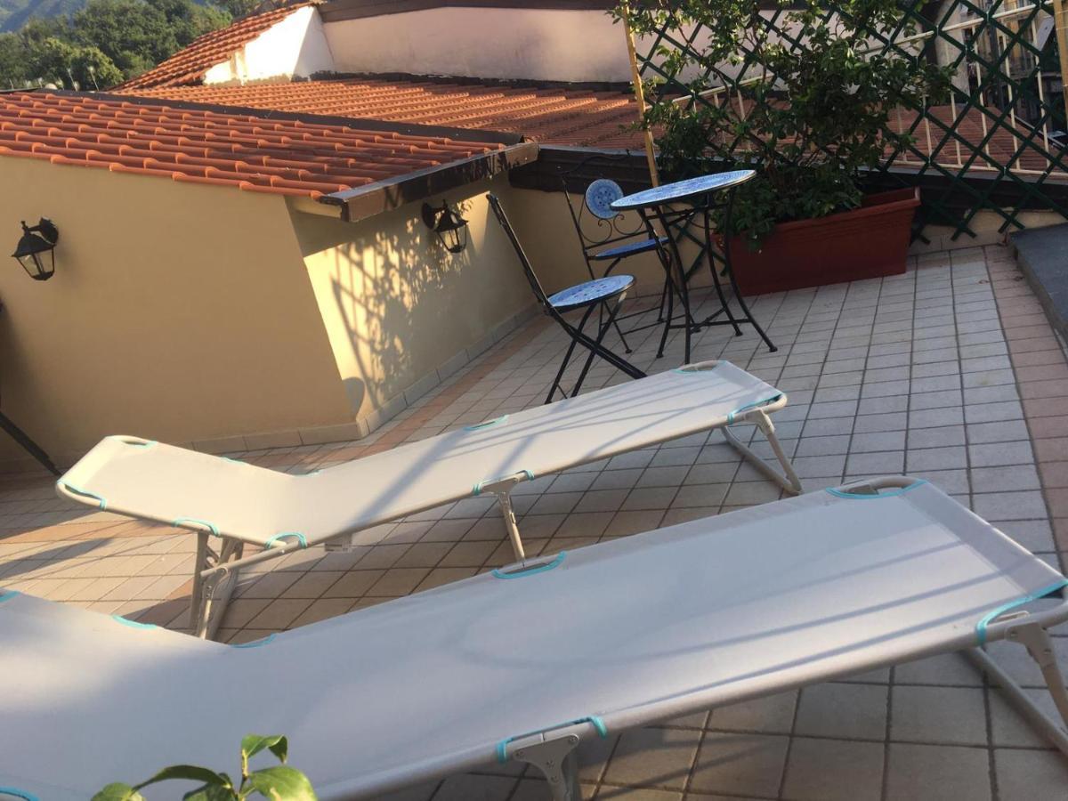 Stabia Holiday House Castellammare di Stabia Eksteriør billede